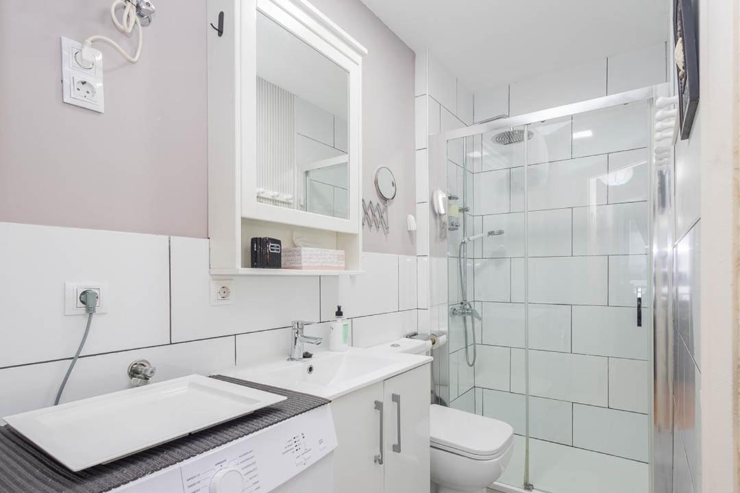 Lujan Suite Playa Las Canteras Las Palmas de Gran Canaria Ngoại thất bức ảnh
