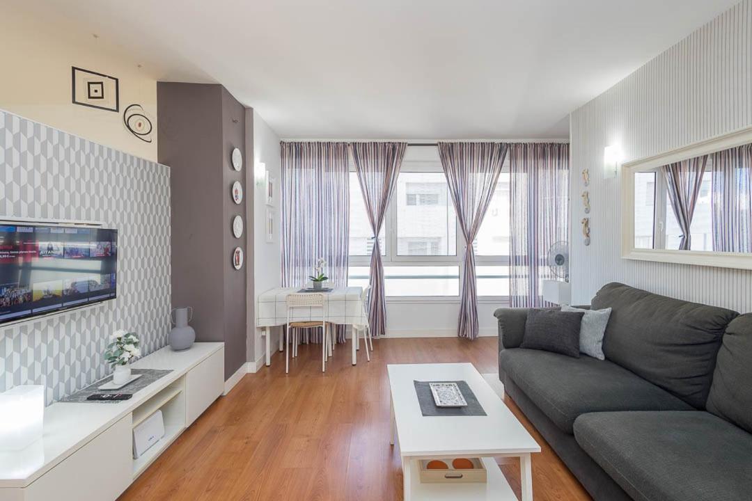 Lujan Suite Playa Las Canteras Las Palmas de Gran Canaria Ngoại thất bức ảnh